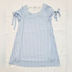 NEWBURY White Blue Chevron Shift Dress Size Small Cold Shoulder Striped